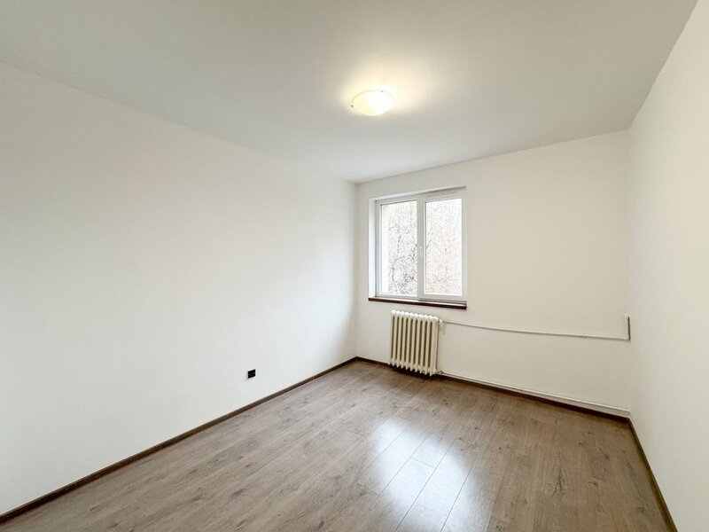 Piata Sudului, pozitie excelenta, apartament 3 camere